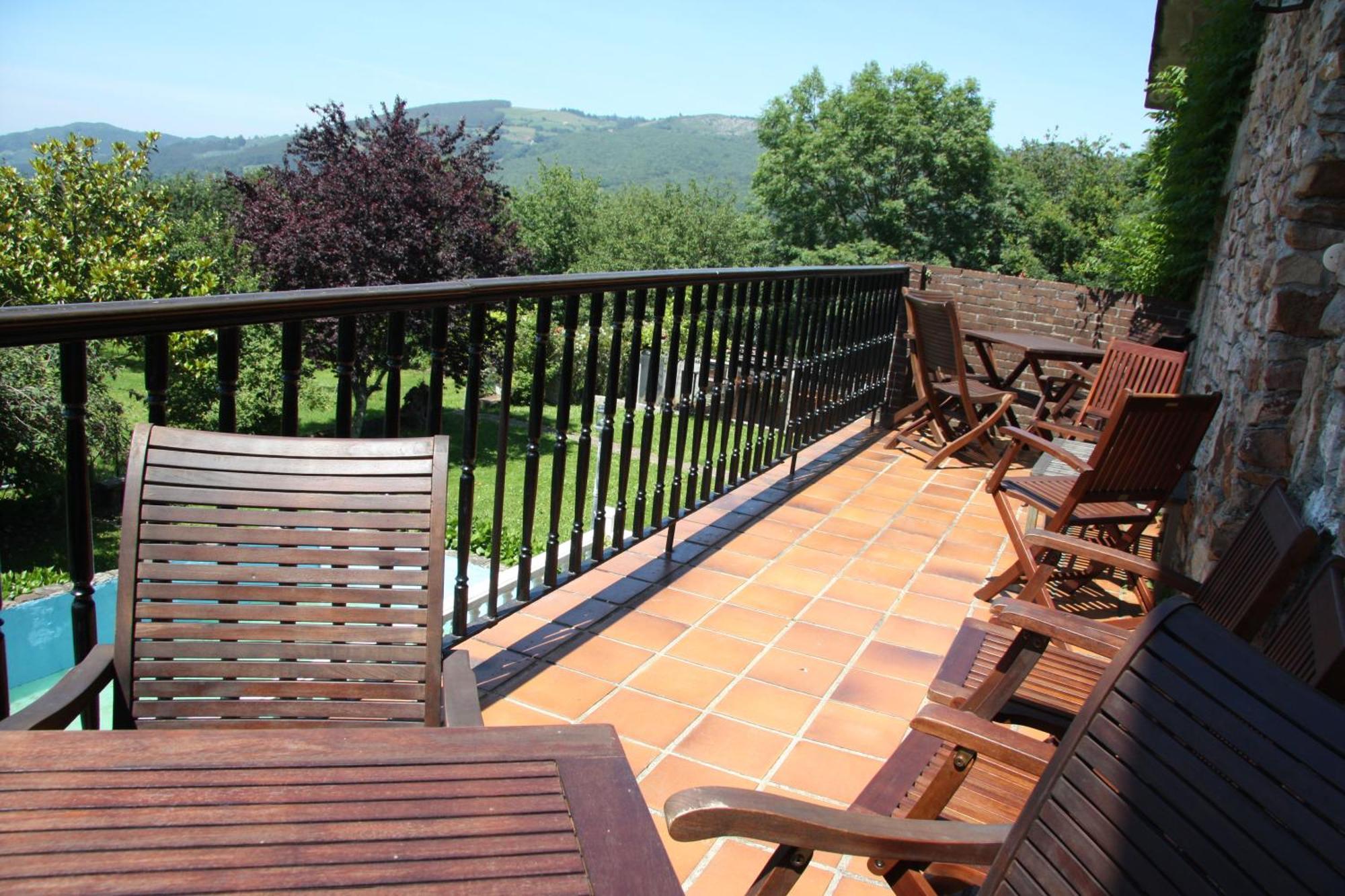 Casa Bezales En Ampuero Cantabria Exterior photo